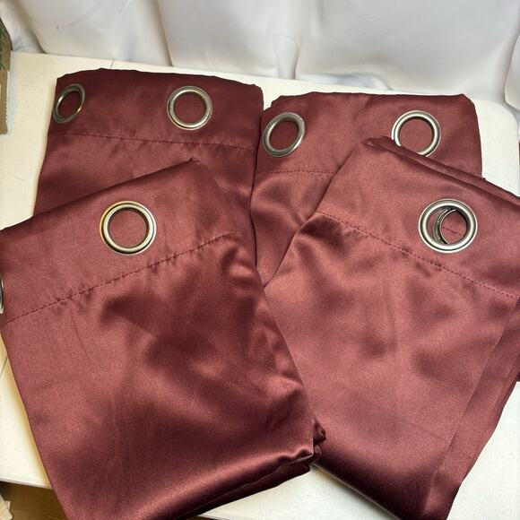 Sun Zero Window Curtains 40” x 108” LONG Burgundy Black Out Panel EUC - Picture 7 of 7